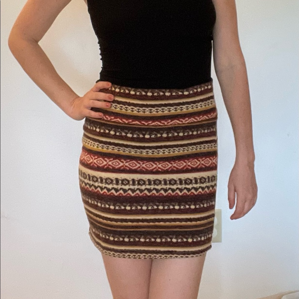 Sexy Forever 21 like bohemian bodycon mini skirt size small